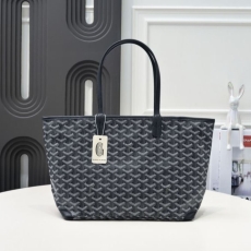 Goyard Shopping Bags